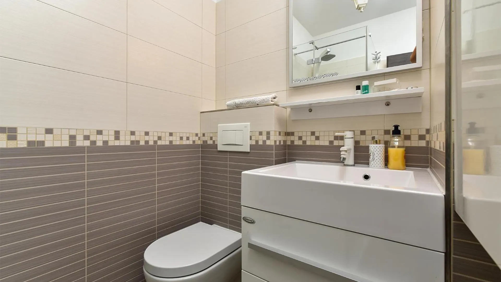 Apartment Sandra 2389 Pula 0*,