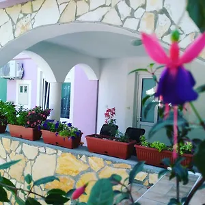Apartamento Ema & Sea Apartment's, Pula